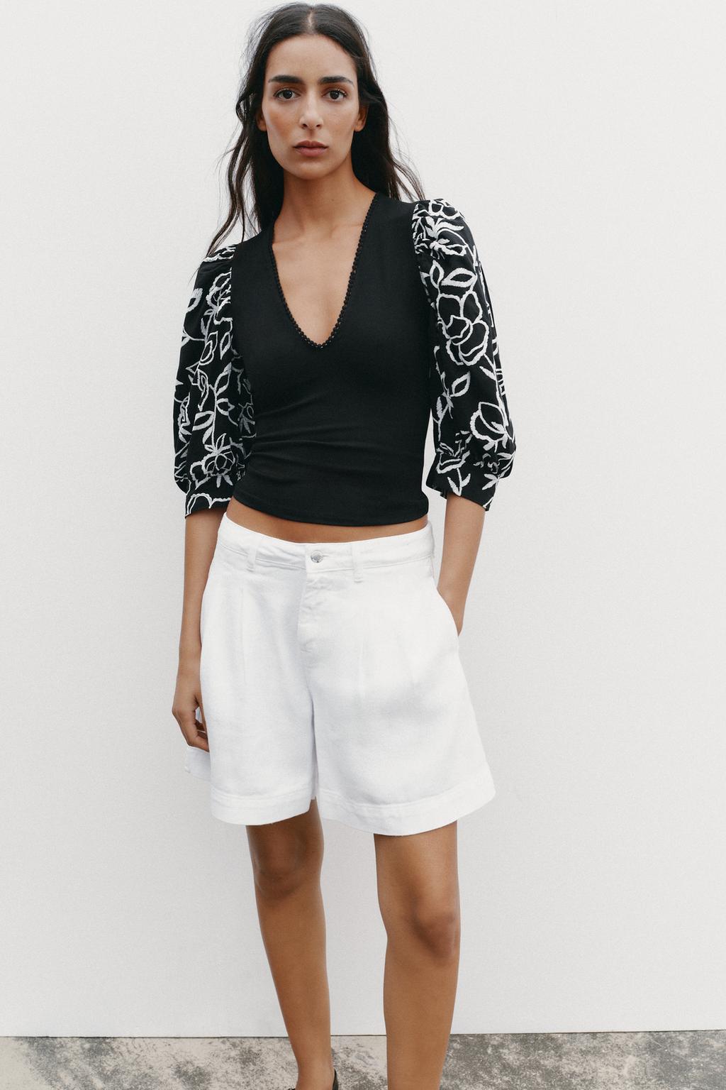 When it comes to concerts, your outfit is just as important as the music. Whether you’re dancing under the stars at a festival or singing along at a stadium show, the right look can make the night unforgettable. That’s why we’ve rounded up the 100 Best Concert Outfits, drawing major inspiration from Coldplay’s unique style and the vibrant energy of their live shows.