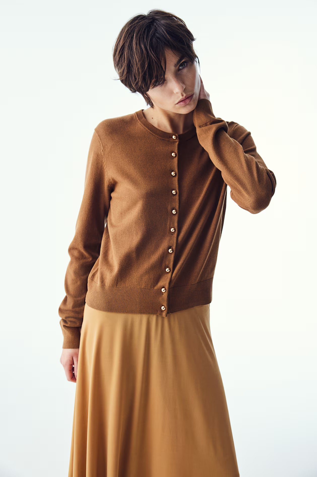Women wearing an H&M Knit Cardigan for Grandparents Day | Best Cardigan for Grandmother | Briondi